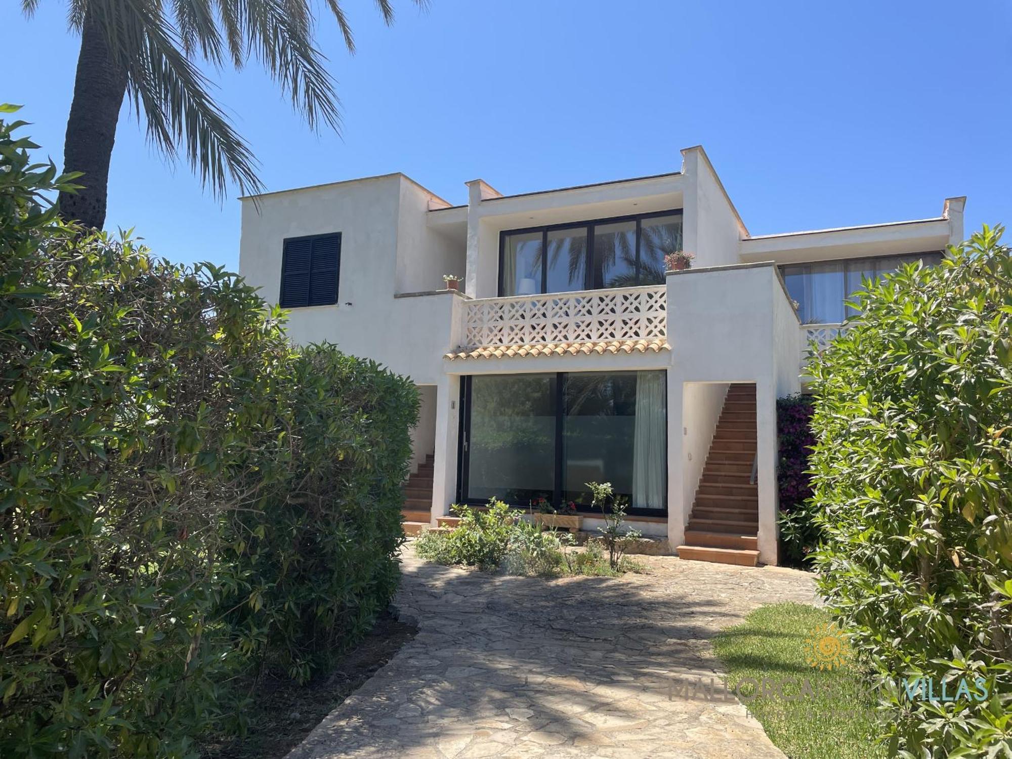 Sunny Spacious Family In