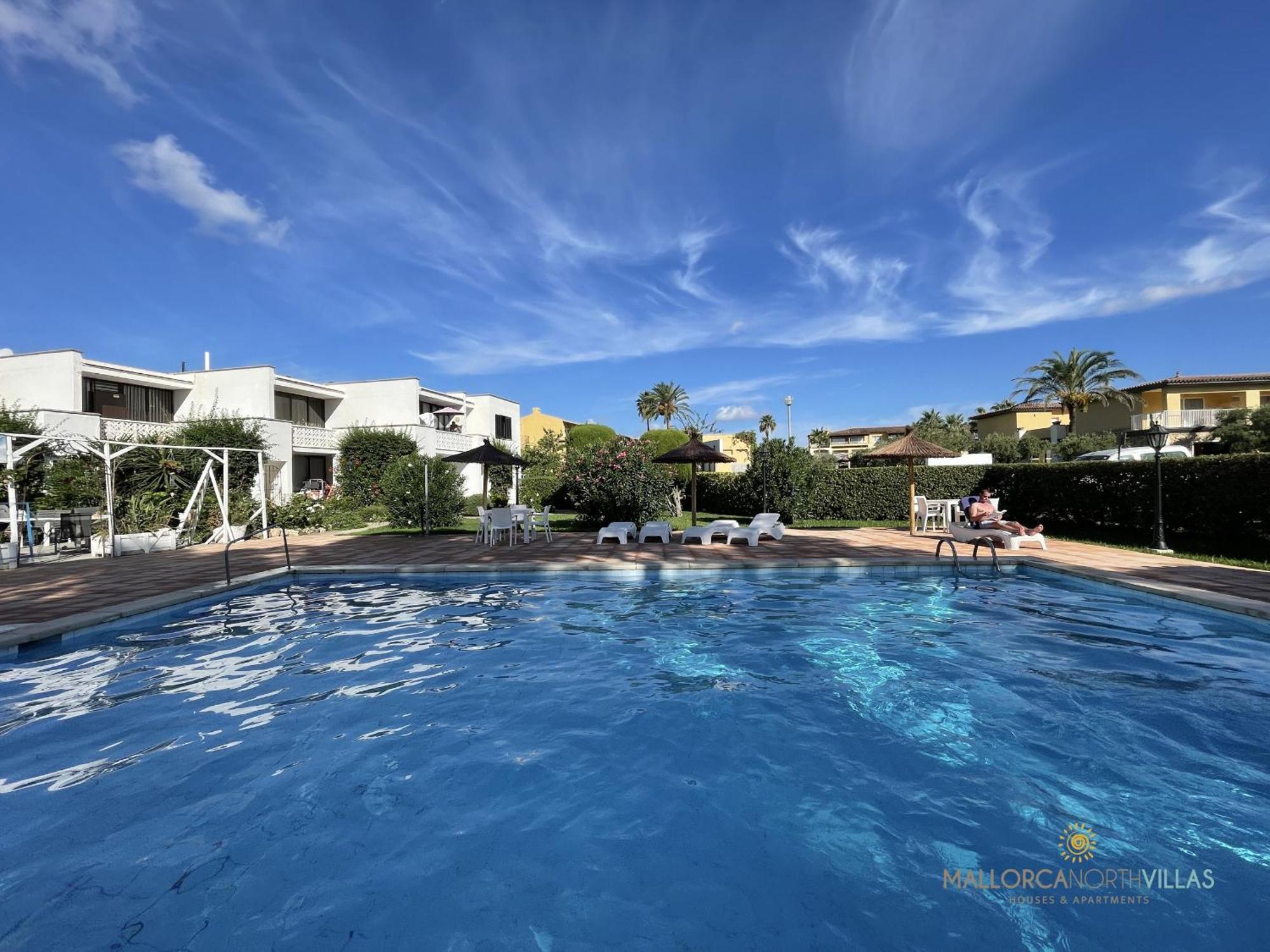 Sunny Spacious Family In *
